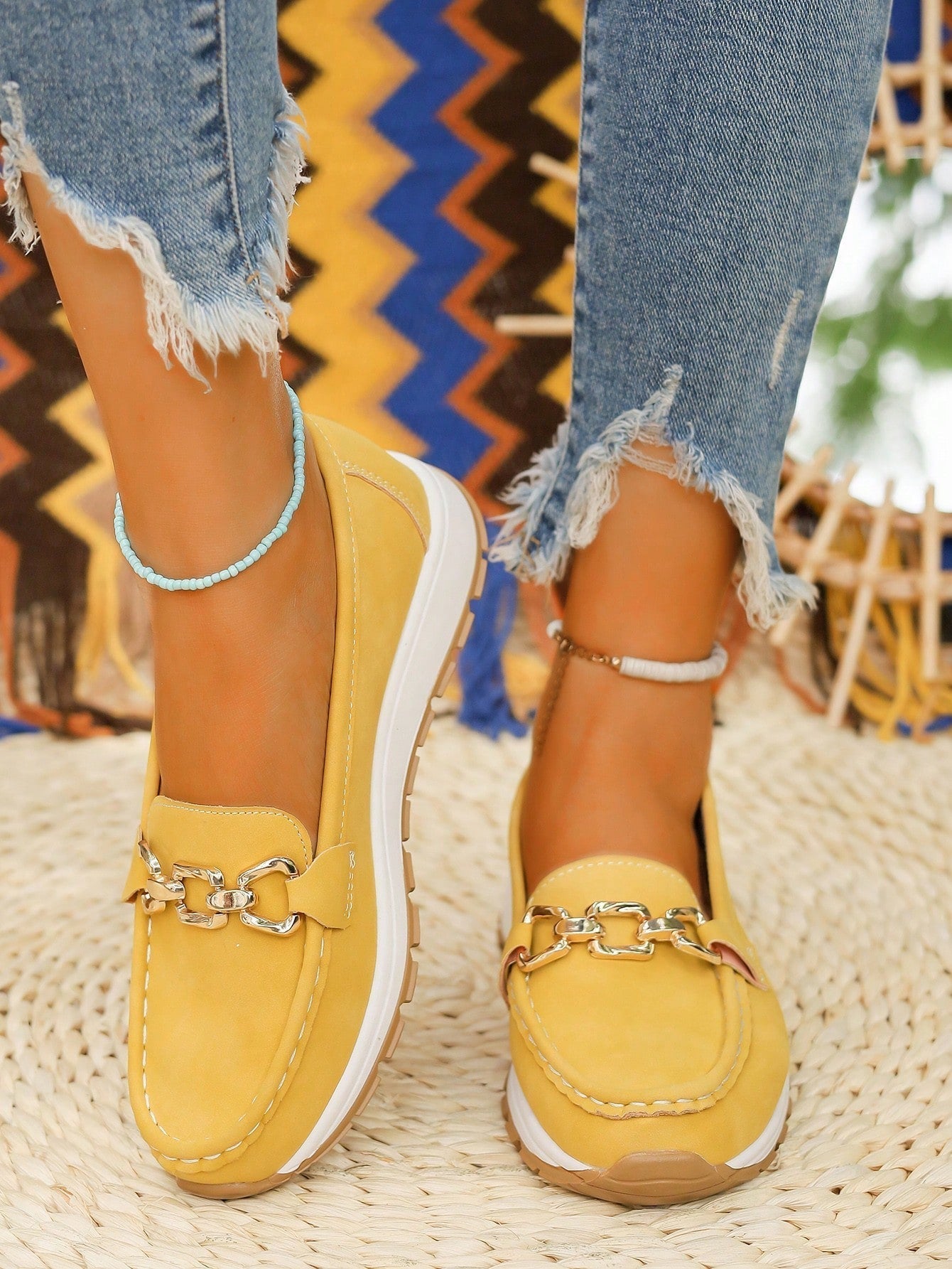 Yellow / 11
