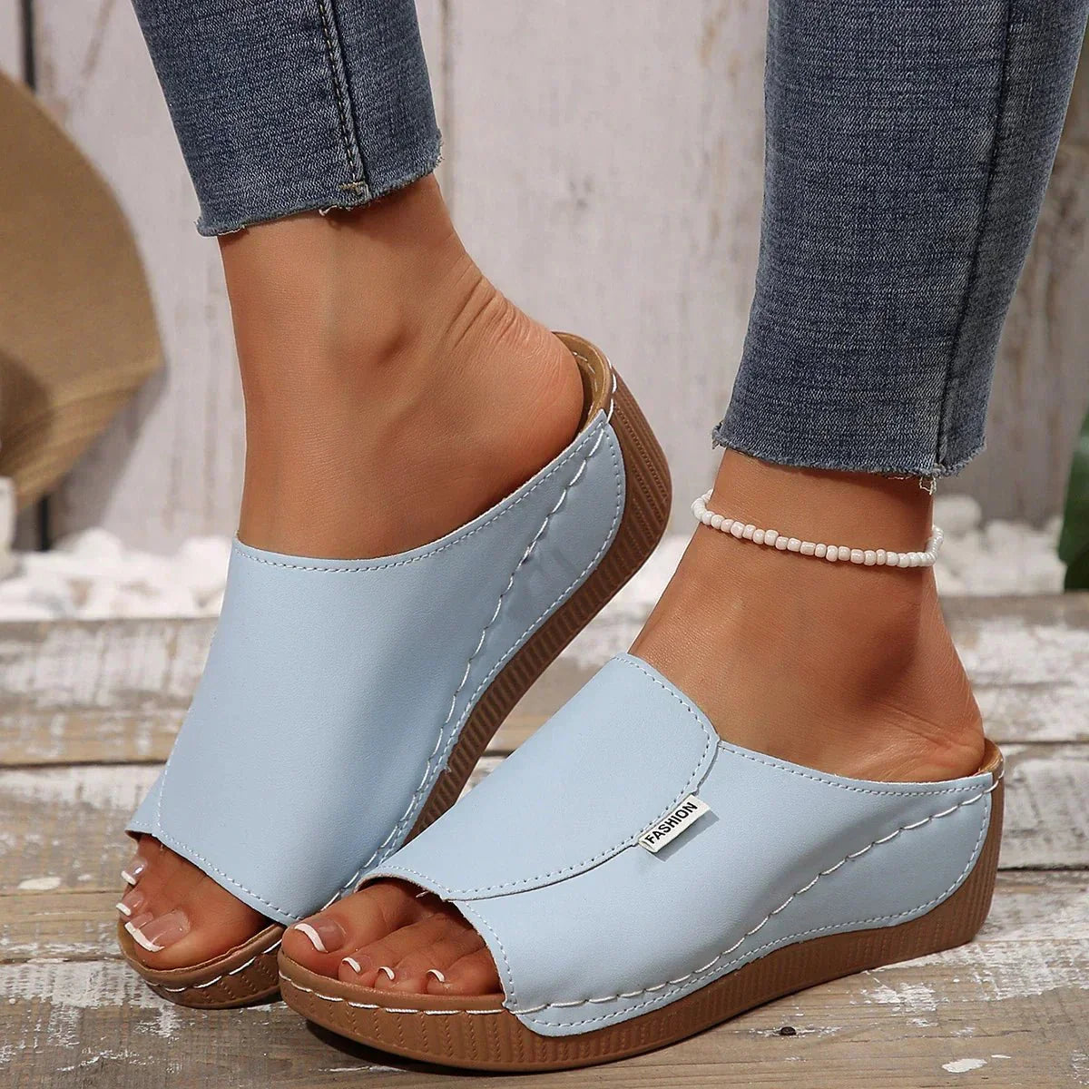 Light Blue / 11